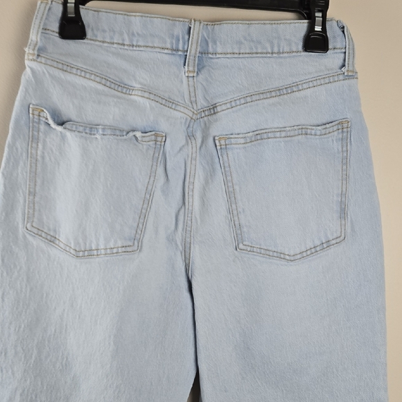 Universal‎ Thread High Rise Blue Jeans - Picture 8 of 15